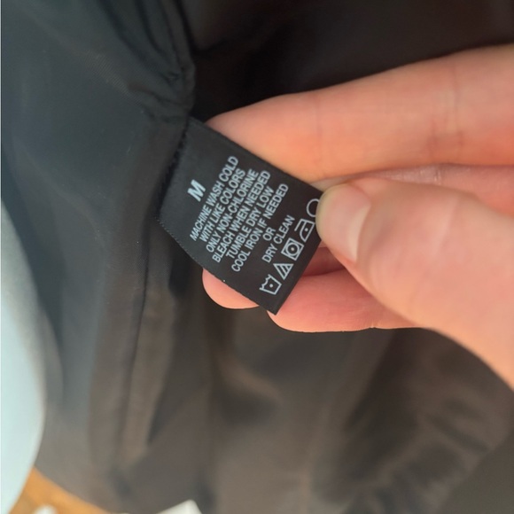 London Fog NWT Women’s M Single Breasted Tie Waist Removable Hood Trench Coat - Picture 8 of 10